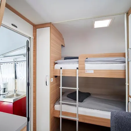 Ferienanlage Kirchzarten Κάμπινγκ *