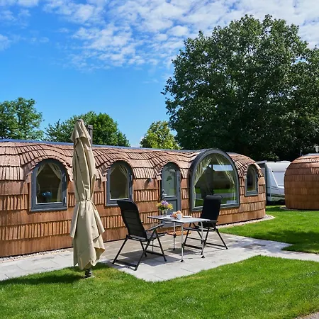 キャンプ場 Ferienanlage Kirchzarten